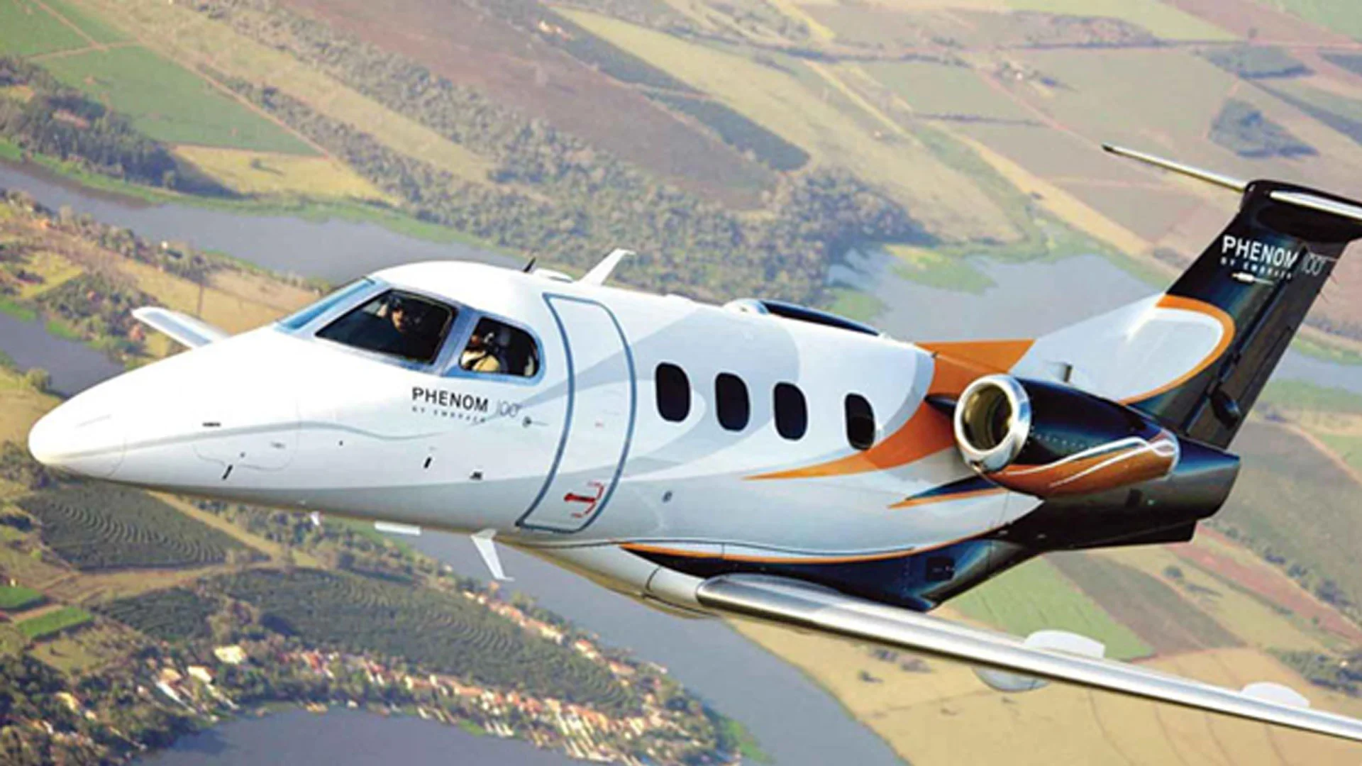 Phenom 100